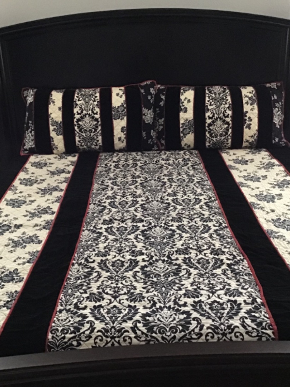 Waverly Fleur Essence Damask Black White Bedspread Shams Set 3 pc Cal King